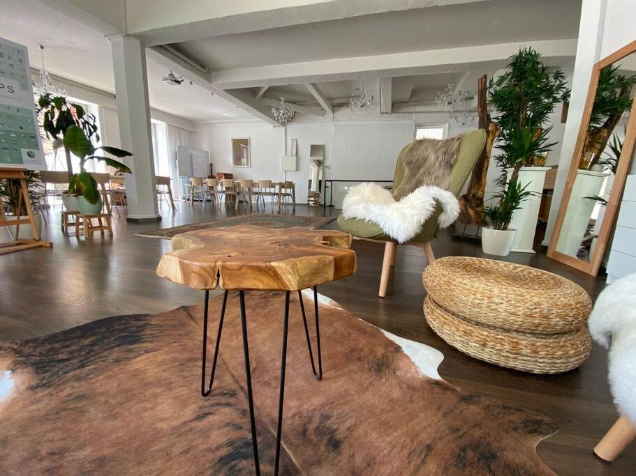 Superschoenes Studio Lunca 220Qm In Stuttgart West Экстерьер фото